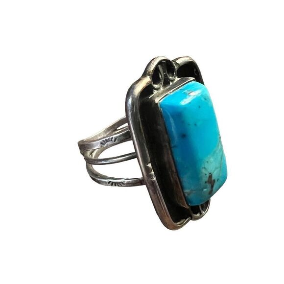 Vintage Southwestern Solid Silver Large Kingman Turquoise Totem Ring Size 5.5 - Picture 5 of 14